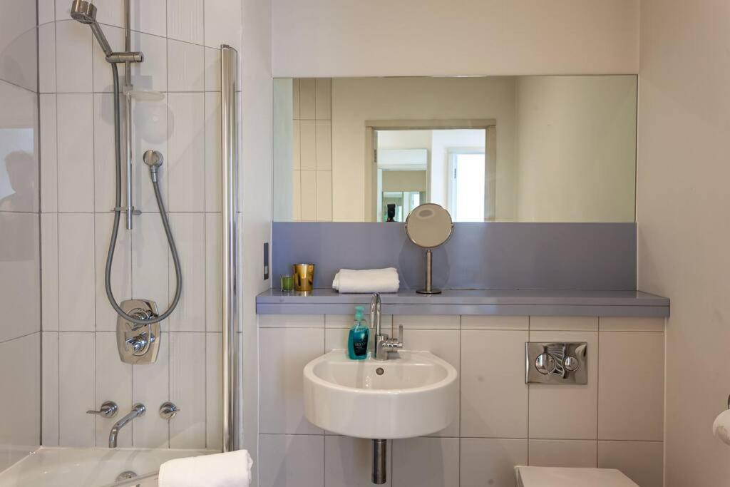 Iconic Luxury Manchester Apartment 外观 照片